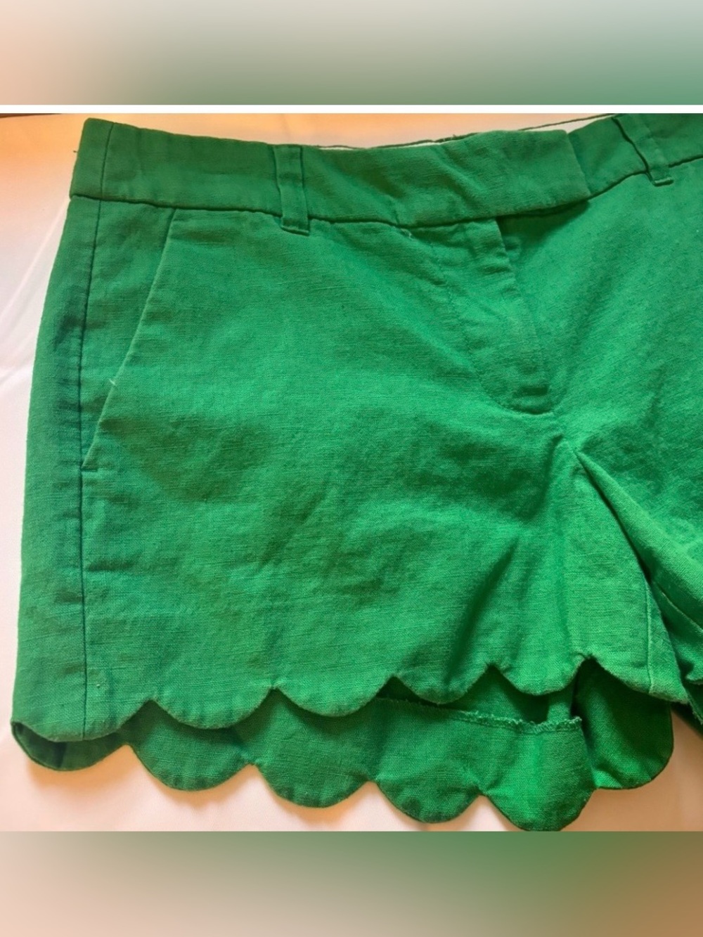 J.Crew Emerald Scalloped Linen Shorts | Citrus Club Collection - Picture 4 of 9